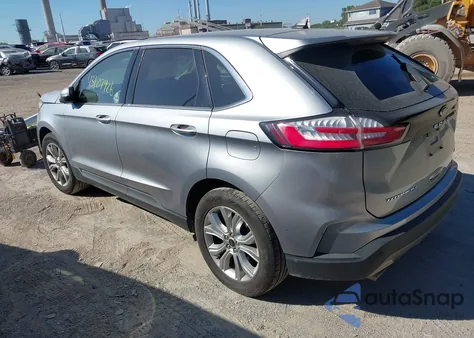 2024 Ford Edge Titanium z USA, uszkodzony, nr VIN 2FMPK4K94RBA89171